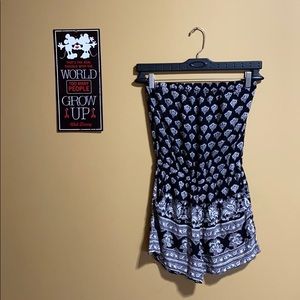 🐆Black and white strapless romper🐆